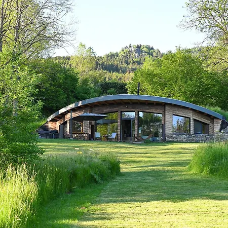 Lodge Bulles D'herbe - Privatif Queyrieres