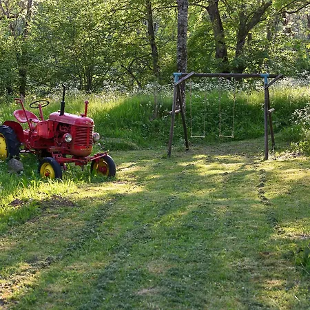 Lodge Bulles D'herbe - Privatif Queyrieres